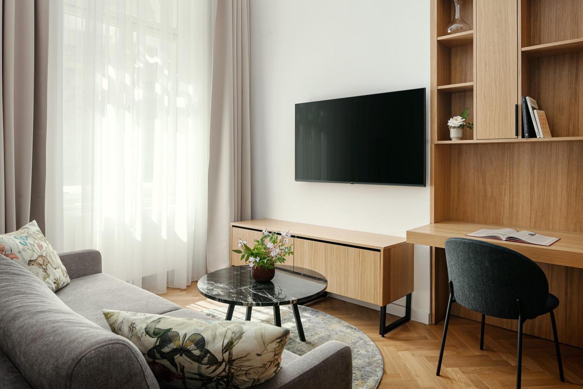 R16 Residences Praha Bagian luar foto