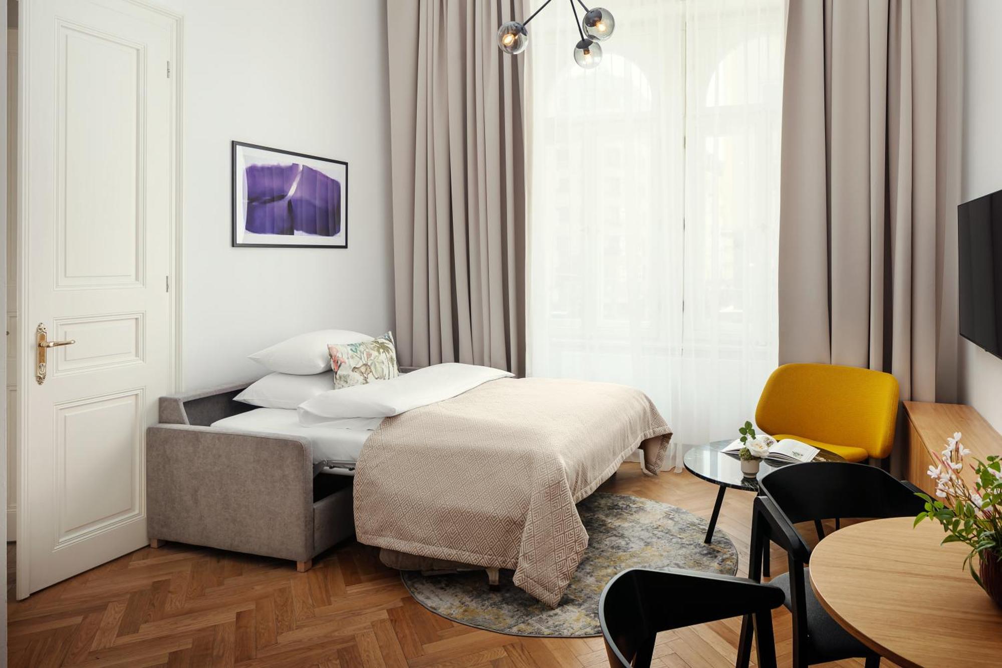 R16 Residences Praha Bagian luar foto